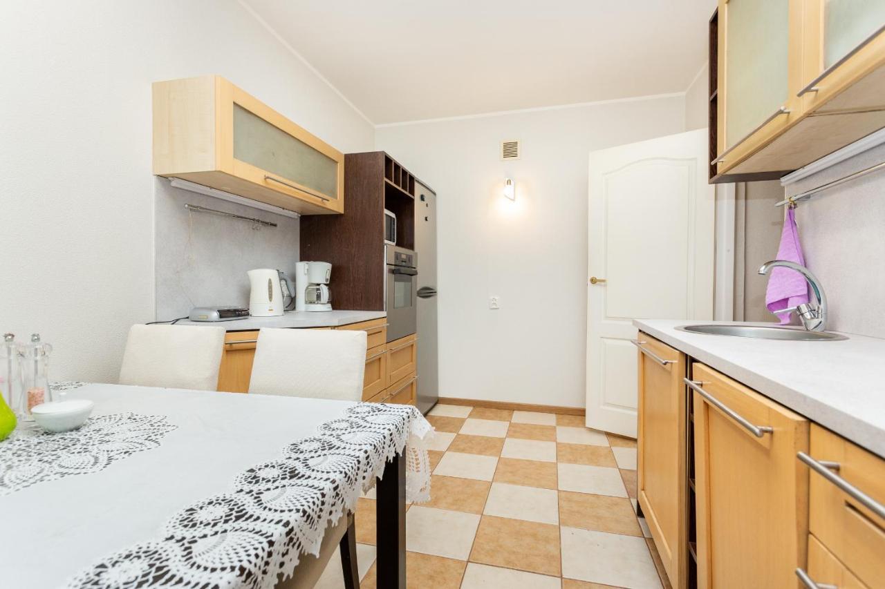 טאלין 3 Room Central Apartmend 90M2 Parking For One Car Fifth Floor And The Building Does Not Have An Elevator מראה חיצוני תמונה