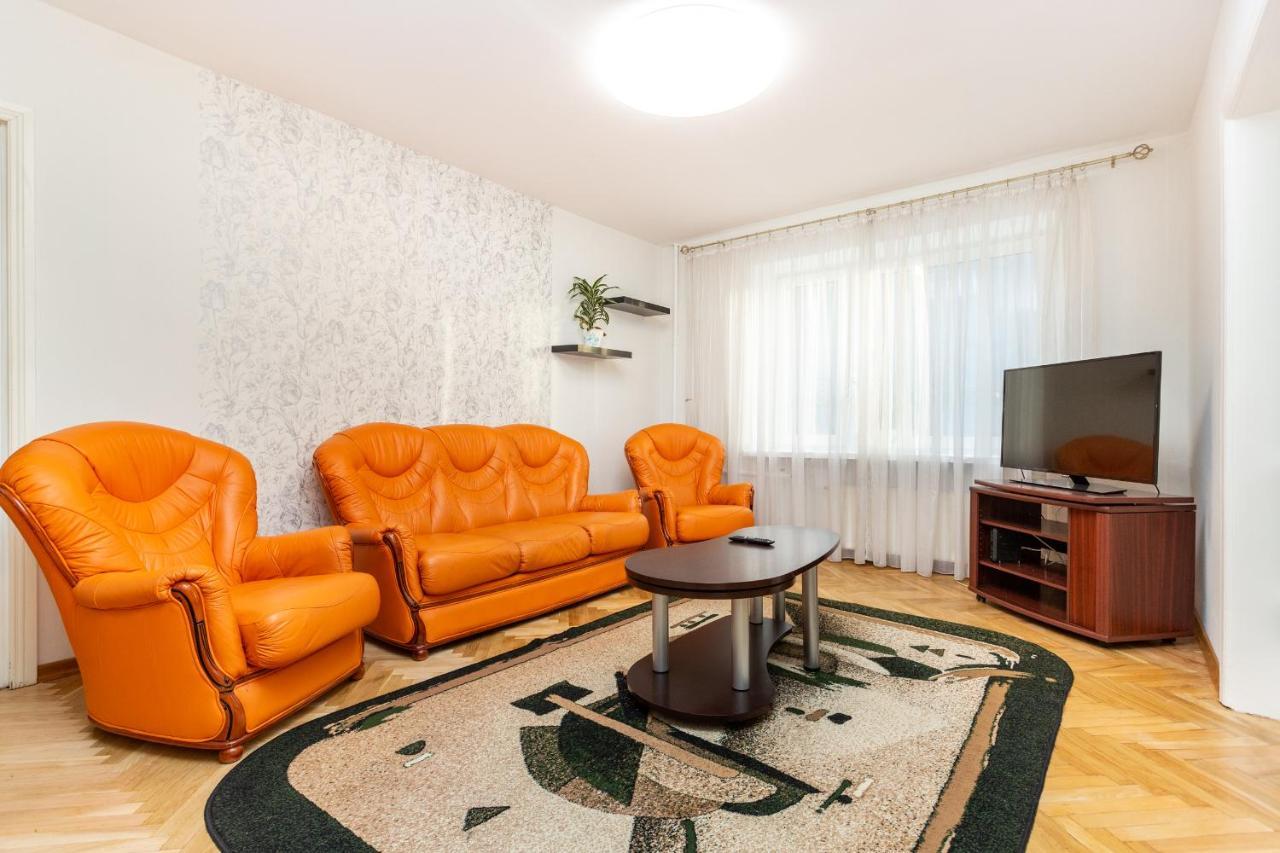 טאלין 3 Room Central Apartmend 90M2 Parking For One Car Fifth Floor And The Building Does Not Have An Elevator מראה חיצוני תמונה